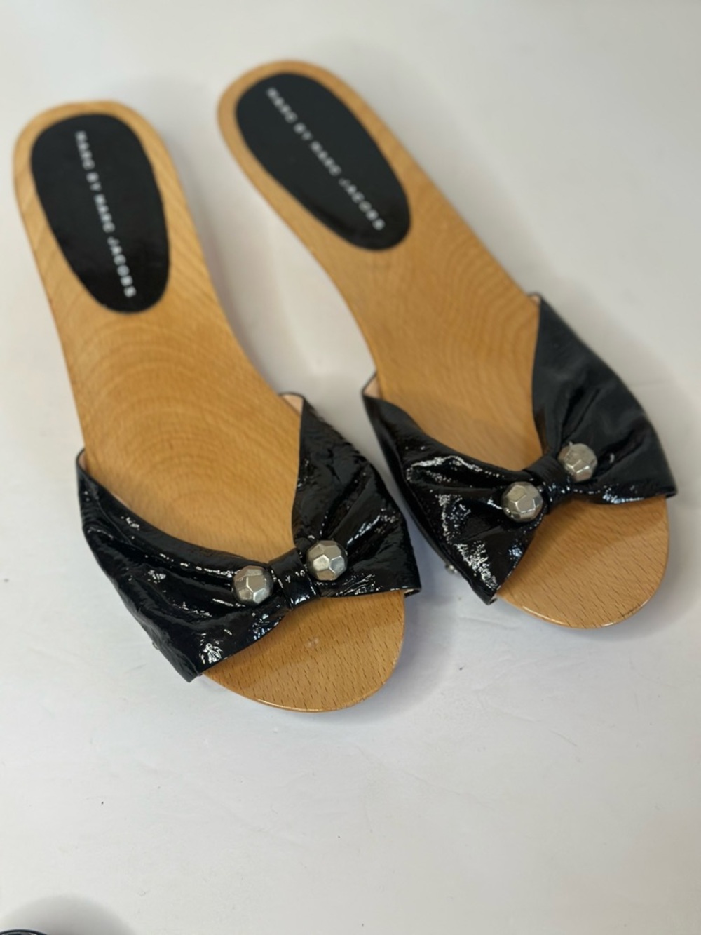 Marc By Marc Jacobs Black Patent Bow Slide Sandals with Studs size 10